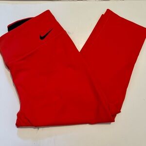 NIKE POWER LEGENDARY Dri-fit MID RISE WOMEN'S CAPRIS  XL Bright Red Orange